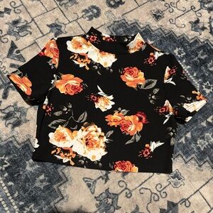 SHEIN FLORAL ROSES BLACK MOCK NECK CROP TOP T-SHIRT